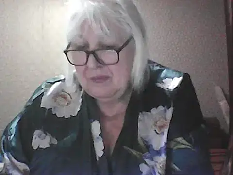 Snapshot of Alexia64231 chatting on 02-25-26, 02:21 Alexia64231 online show from 02-25-26, 02:21
