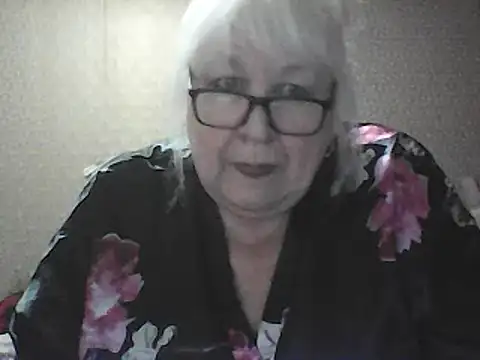 Snapshot of Alexia64231 chatting on 02-27-26, 03:39 Alexia64231 online show from 02-27-26, 03:39