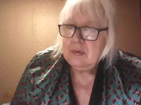 Snapshot of Alexia64231 chatting on 02-28-26, 07:04 Alexia64231 online show from 02-28-26, 07:04