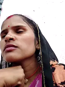 Sanjna cuty online show from 09-18-25, 04:14