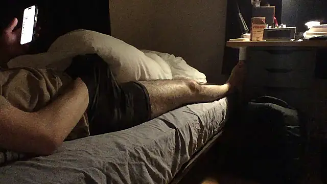 yrmyddy online show from 10-19-25, 02:29