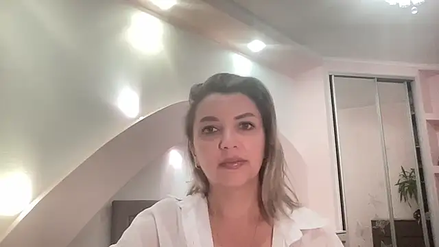 Snapshot of Beautysoul_ chatting on 09-21-25, 04:30 Beautysoul  online show from 09-21-25, 04:30