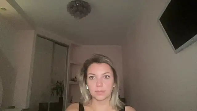 Snapshot of Beautysoul_ chatting on 10-03-25, 07:55 Beautysoul  online show from 10-03-25, 07:55