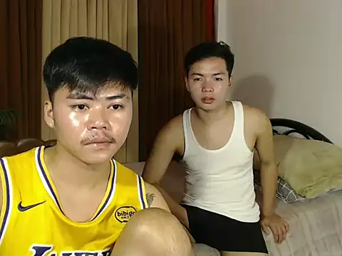 hot emman online show from 03-31-26, 02:39