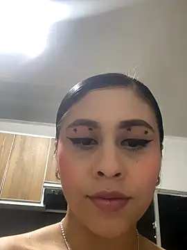 LuluMonroe Eup online show from 11-19-25, 03:17