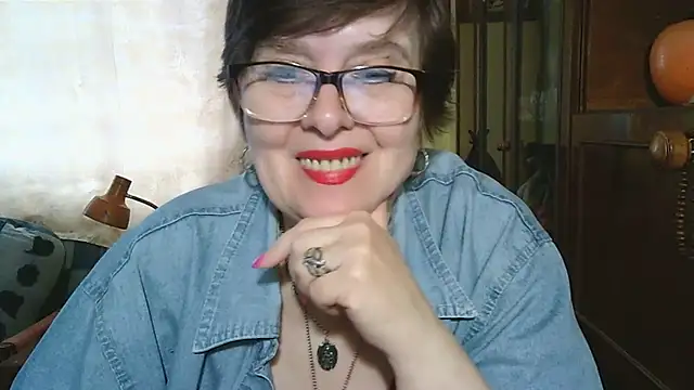 VeronicaGold511 online show from 05-13-26, 07:17