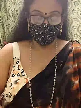 sweet-lotus online show from 09-15-25, 05:35