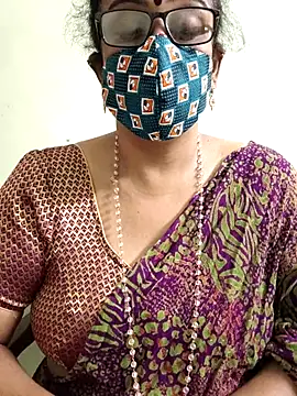 sweet-lotus online show from 10-07-25, 06:10