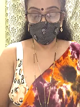 sweet-lotus online show from 10-22-25, 09:36