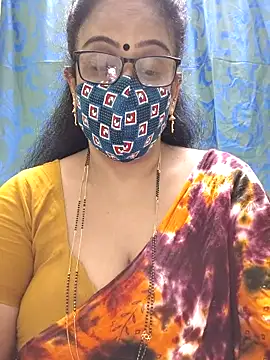 sweet-lotus online show from 12-22-25, 03:53