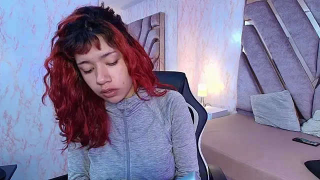 Snapshot of redd_pandaa chatting on 02-07-26, 03:54 redd pandaa online show from 02-07-26, 03:54