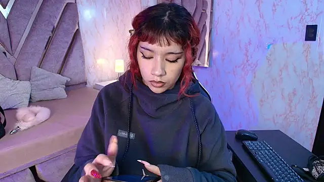 Snapshot of redd_pandaa chatting on 02-13-26, 03:13 redd pandaa online show from 02-13-26, 03:13