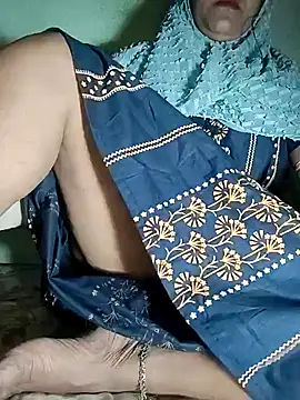 Hotty-Monaa online show from 10-14-25, 05:25