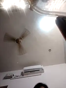 Cute-Janvi20 online show from 04-18-26, 07:07