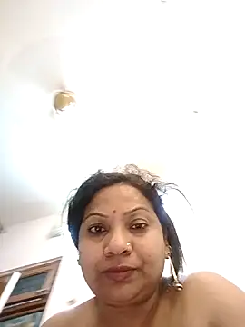 Snapshot of Cute-Janvi20 chatting on 05-08-26, 08:08 Cute-Janvi20 online show from 05-08-26, 08:08
