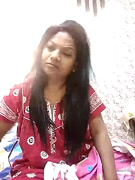 Snapshot of Cute-Janvi20 chatting on 05-11-26, 06:19 Cute-Janvi20 online show from 05-11-26, 06:19