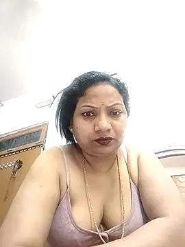 Snapshot of Cute-Janvi20 chatting on 07-14-26, 11:05 Cute-Janvi20 online show from 07-14-26, 11:05