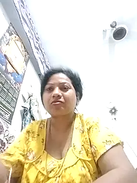 Snapshot of Cute-Janvi20 chatting on 08-03-26, 09:04 Cute-Janvi20 online show from 08-03-26, 09:04