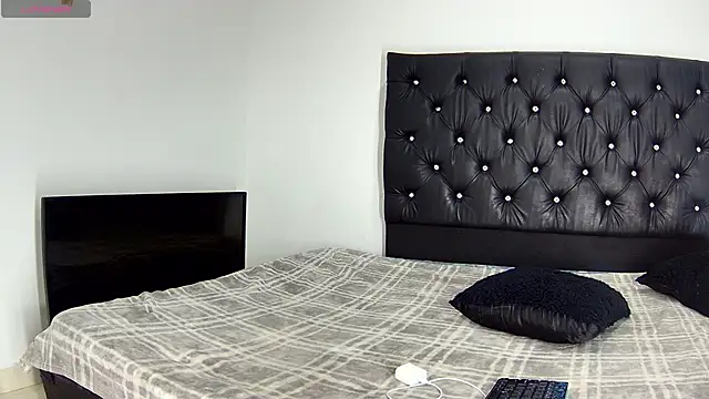 Snapshot of shantall_ebony1 chatting on 09-12-25, 09:31 shantall ebony1 online show from 09-12-25, 09:31