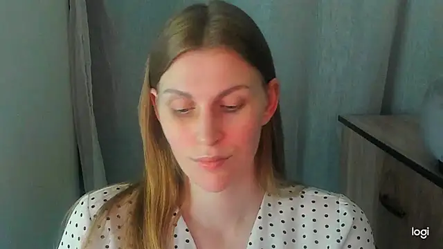 Snapshot of JuliaMuuun chatting on 06-26-26, 09:30 JuliaMuuun online show from 06-26-26, 09:30