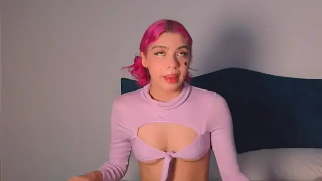 Snapshot of angelinhaaa chatting on 11-27-25, 03:03 angelinhaaa online show from 11-27-25, 03:03