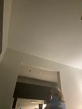 Snapshot of BaddieBossXX2 chatting on 12-05-25, 08:01 BaddieBossXX2 online show from 12-05-25, 08:01