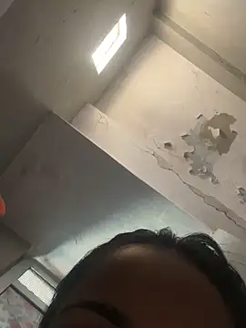 Snapshot of Sandhya_77 chatting on 11-19-25, 03:50 Sandhya 77 online show from 11-19-25, 03:50