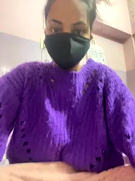 Snapshot of Sandhya_77 chatting on 12-22-25, 05:26 Sandhya 77 online show from 12-22-25, 05:26