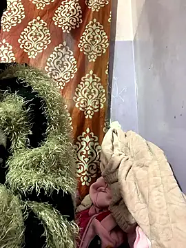 Snapshot of Sandhya_77 chatting on 01-08-26, 06:05 Sandhya 77 online show from 01-08-26, 06:05