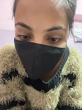 Snapshot of Sandhya_77 chatting on 01-16-26, 06:28 Sandhya 77 online show from 01-16-26, 06:28