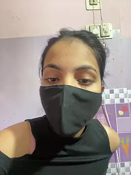 Snapshot of Sandhya_77 chatting on 01-18-26, 05:44 Sandhya 77 online show from 01-18-26, 05:44