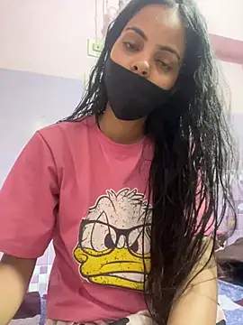 Snapshot of Sandhya_77 chatting on 03-18-26, 06:05 Sandhya 77 online show from 03-18-26, 06:05