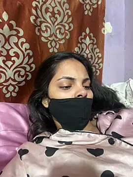 Snapshot of Sandhya_77 chatting on 04-07-26, 06:25 Sandhya 77 online show from 04-07-26, 06:25