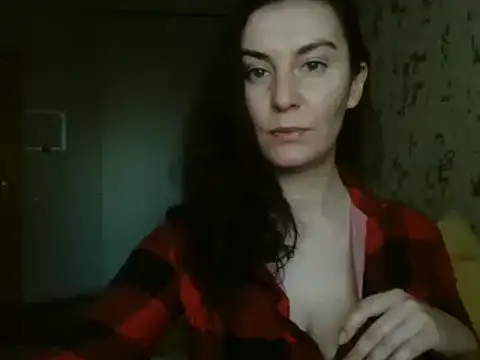 KatalinaQE online show from 09-17-25, 06:15