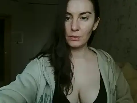 KatalinaQE online show from 10-06-25, 09:18