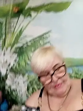 VioletSweet5566 online show from 04-02-26, 09:40