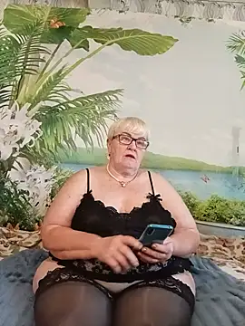 VioletSweet5566 online show from 07-12-26, 06:15