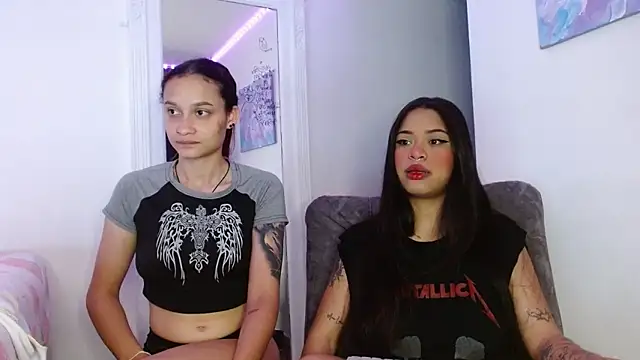 Snapshot of reina_reina chatting on 02-23-26, 01:36 reina reina online show from 02-23-26, 01:36