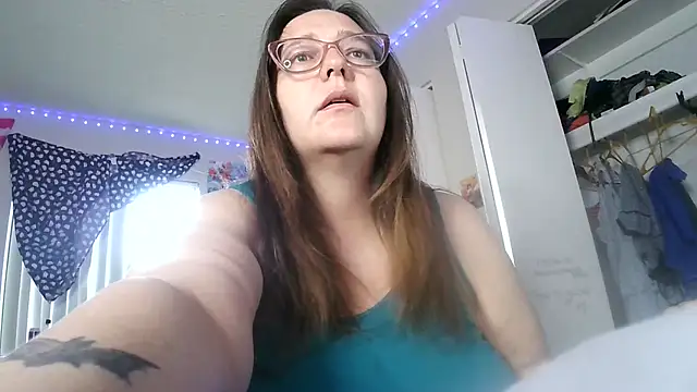 kassiestars online show from 01-16-26, 03:16