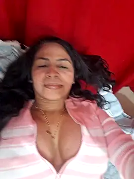 Snapshot of floresblancas chatting on 04-19-26, 07:49 floresblancas online show from 04-19-26, 07:49