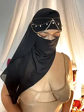 Amyraa  online show from 10-22-25, 01:11