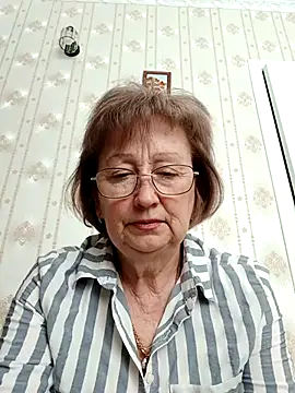 Snapshot of AlikaSwan5821 chatting on 05-07-26, 12:21 AlikaSwan5821 online show from 05-07-26, 12:21