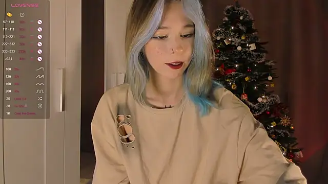 Snapshot of MiSeki chatting on 12-20-25, 03:24 MiSeki online show from 12-20-25, 03:24