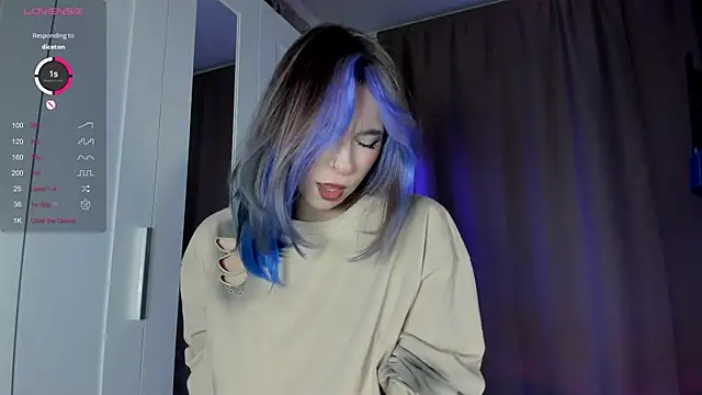 Snapshot of MiSeki chatting on 01-07-26, 04:48 MiSeki online show from 01-07-26, 04:48