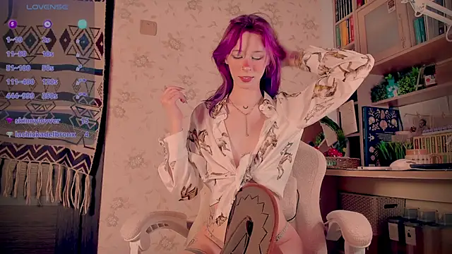 Snapshot of MiSeki chatting on 04-10-26, 03:23 MiSeki online show from 04-10-26, 03:23