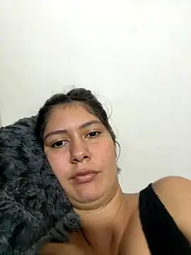 miss silvia online show from 09-16-25, 01:06