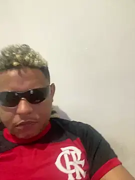 Nillsobluyy online show from 12-19-25, 01:29