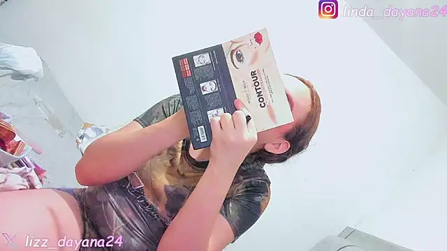 Snapshot of sweetdollinda23 chatting on 02-28-26, 02:12 sweetdollinda23 online show from 02-28-26, 02:12