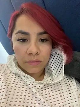 Snapshot of alejandra_prk26 chatting on 12-02-25, 02:06 alejandra prk26 online show from 12-02-25, 02:06