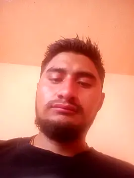 Snapshot of Sebastiqn2288h chatting on 04-14-26, 08:37 Sebastiqn2288h online show from 04-14-26, 08:37